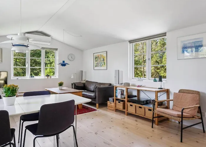 Semesterbostad Bl1267-blokhus-sandvejen-4 *