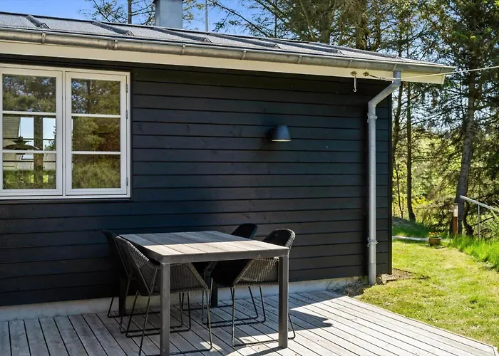 Semesterbostad Bl1267-blokhus-sandvejen-4 *